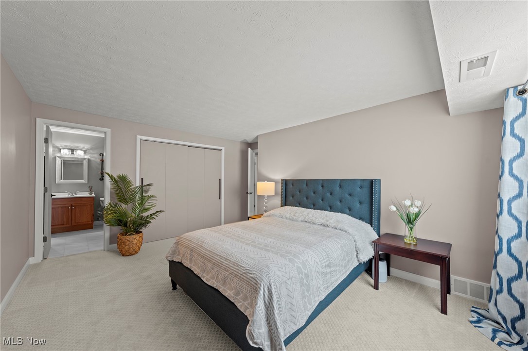 9731 Sunrise Boulevard North Royalton OH 44133