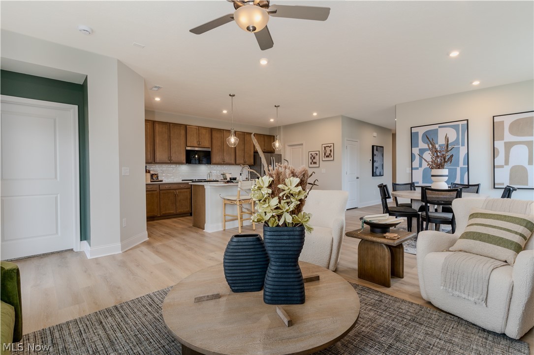 29121 Lancaster Drive North Olmsted OH 44070