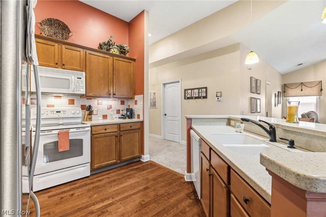 1340 Cascade Circle W Canton OH 44708