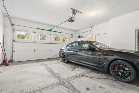 1340 Cascade Circle W Canton OH 44708
