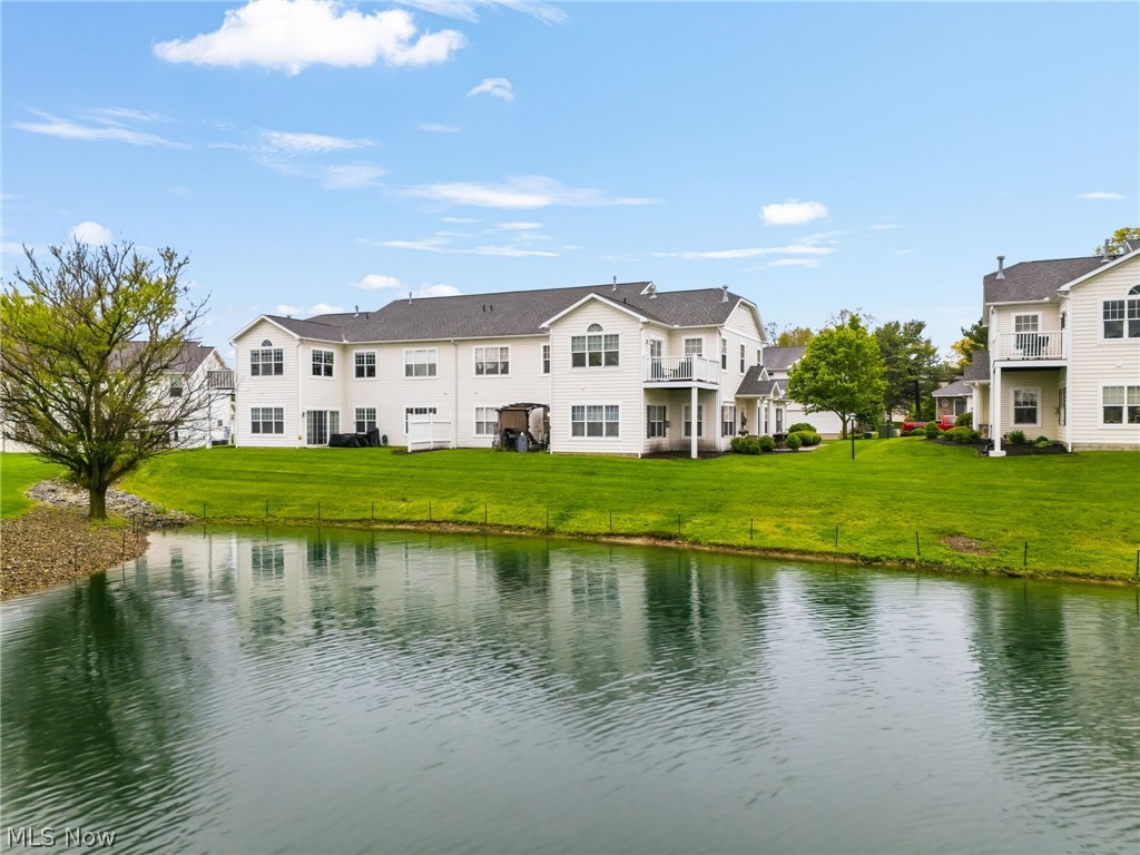 1340 Cascade Circle W Canton OH 44708