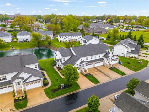 1340 Cascade Circle W Canton OH 44708