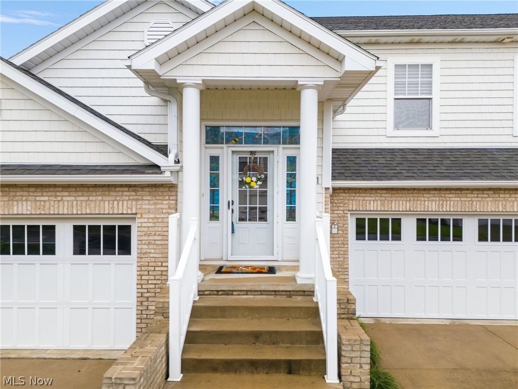 1340 Cascade Circle W Canton OH 44708