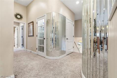 1340 Cascade Circle W Canton OH 44708