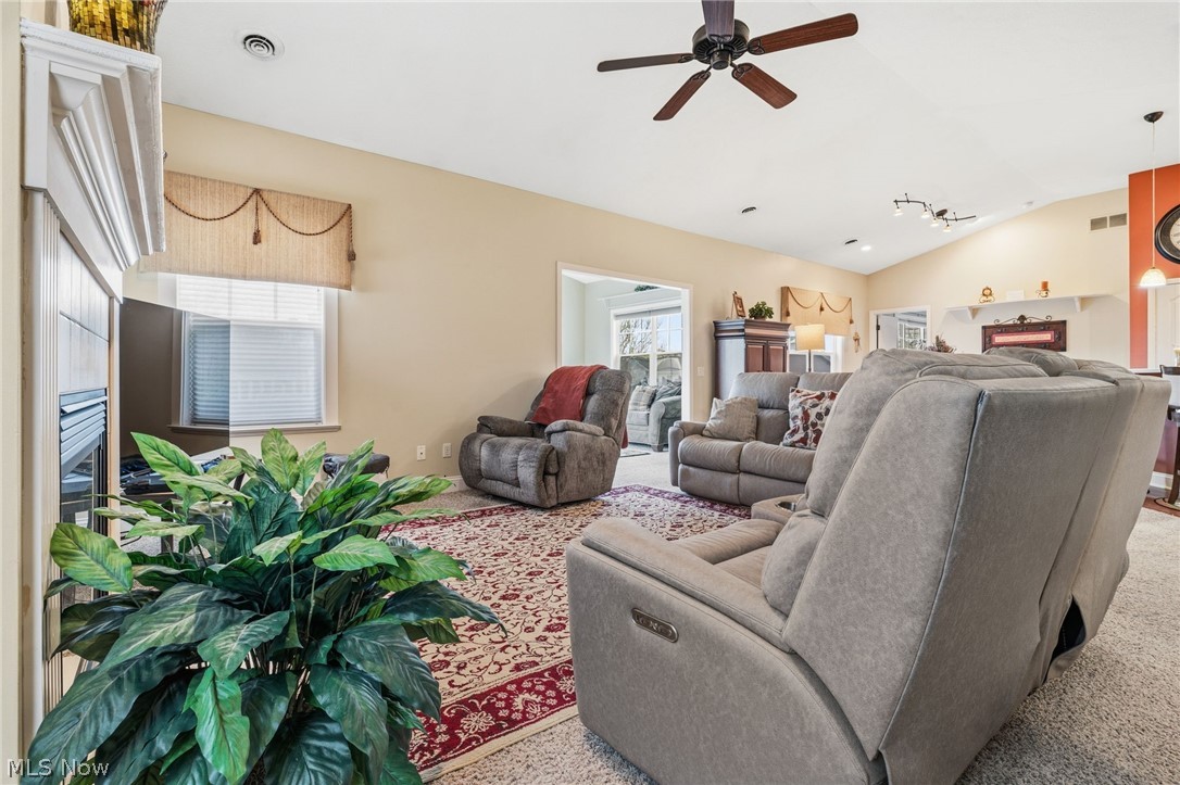 1340 Cascade Circle W Canton OH 44708