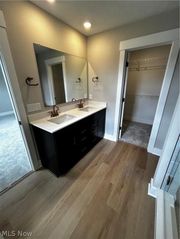 12 Paige Lane Hudson OH 44236