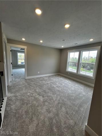 12 Paige Lane Hudson OH 44236