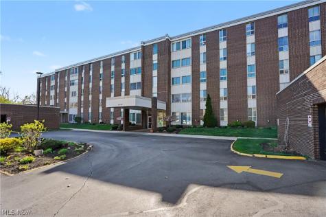 3066 Kent Road Stow OH 44224