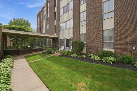 3066 Kent Road Stow OH 44224