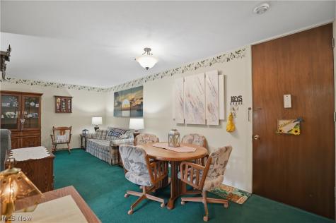 3066 Kent Road Stow OH 44224