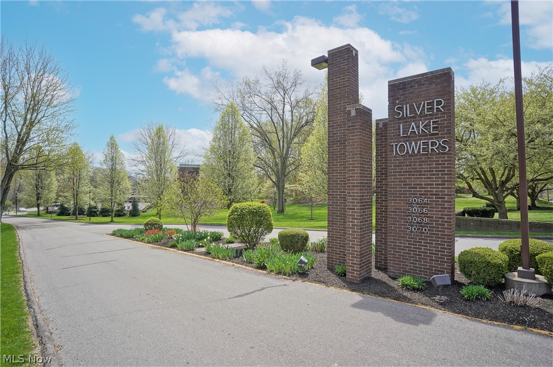 3066 Kent Road Stow OH 44224