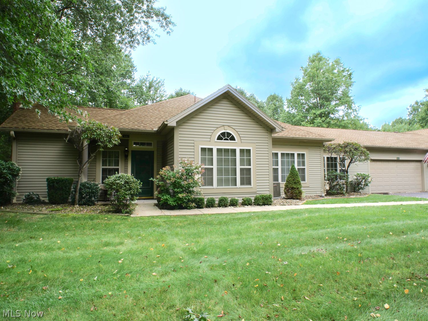 6 Hunters Woods Boulevard Canfield OH 44406
