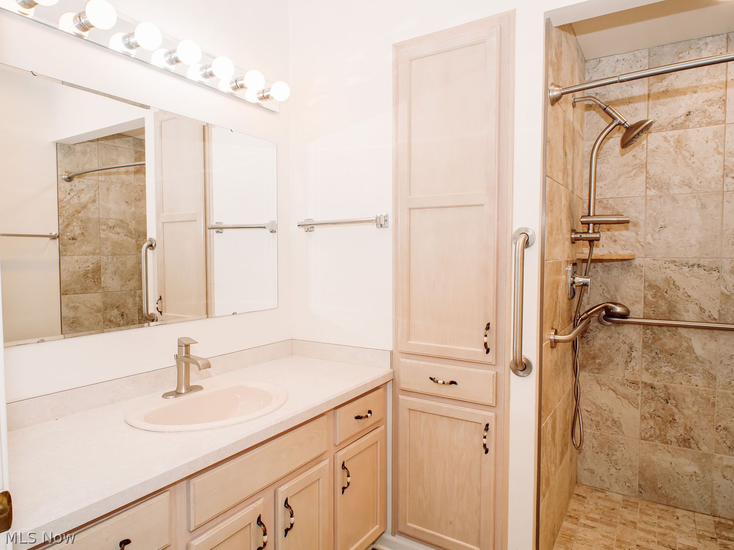 6 Hunters Woods Boulevard Canfield OH 44406