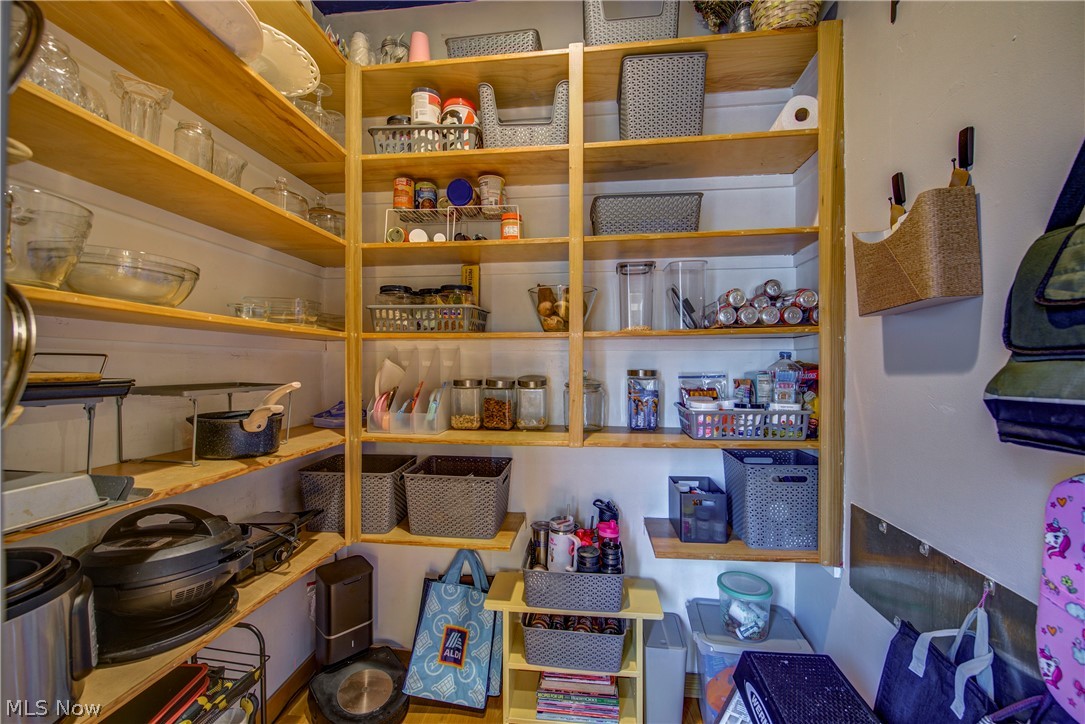 1215 W 67th Street Cleveland OH 44102