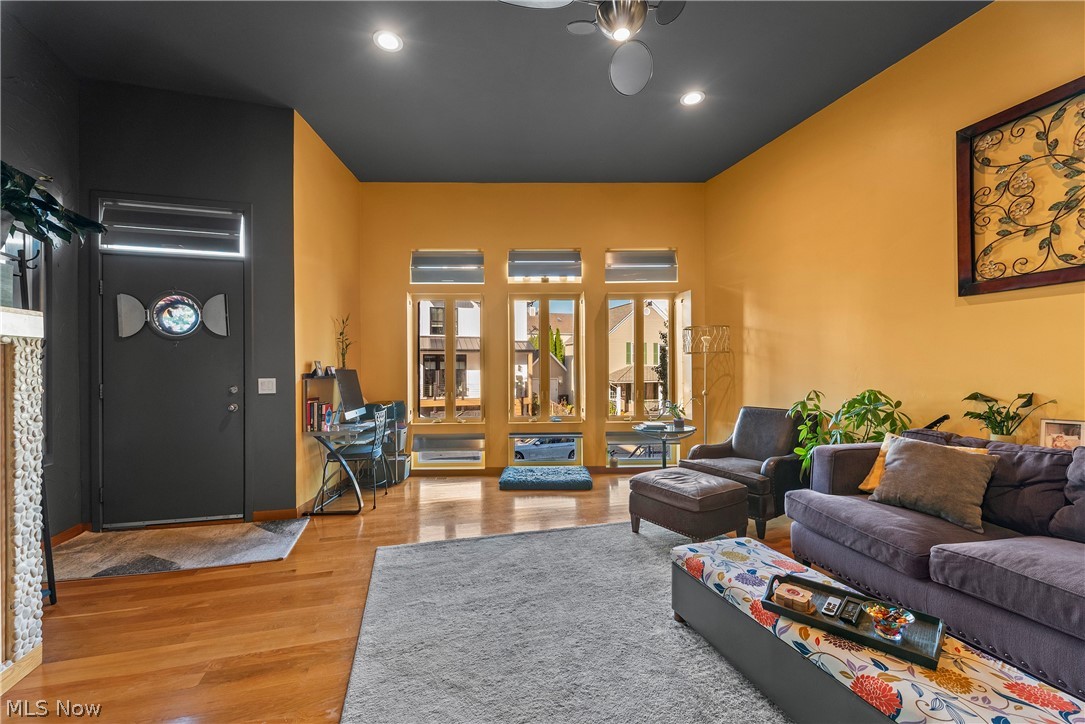 1215 W 67th Street Cleveland OH 44102