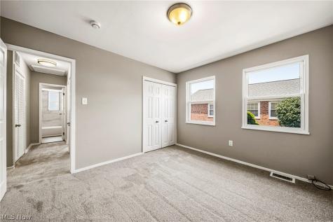 245 E 235th Street Euclid OH 44123