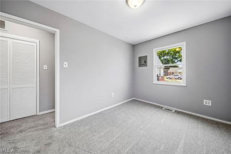 245 E 235th Street Euclid OH 44123