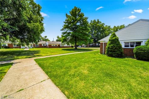 245 E 235th Street Euclid OH 44123