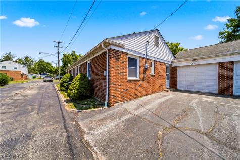 245 E 235th Street Euclid OH 44123