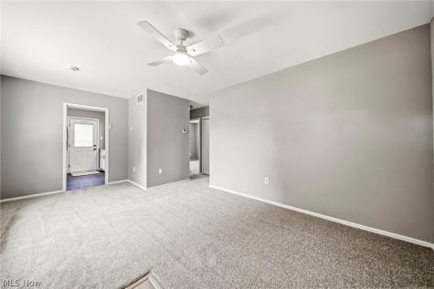 245 E 235th Street Euclid OH 44123