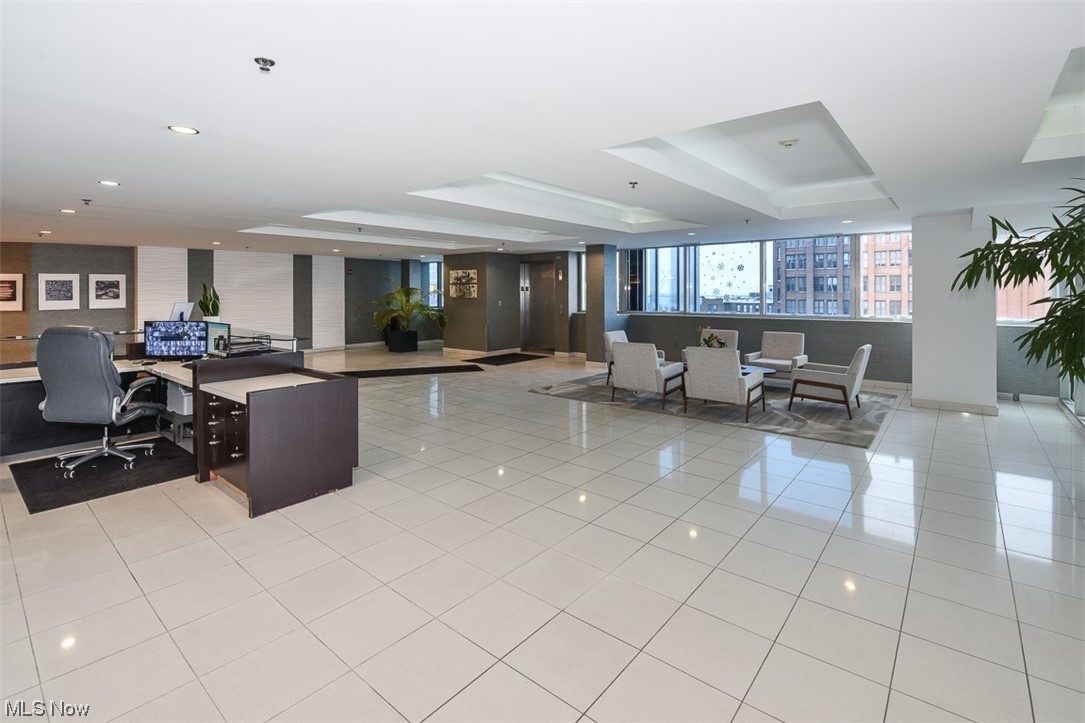 701 W Lakeside Avenue Cleveland OH 44113