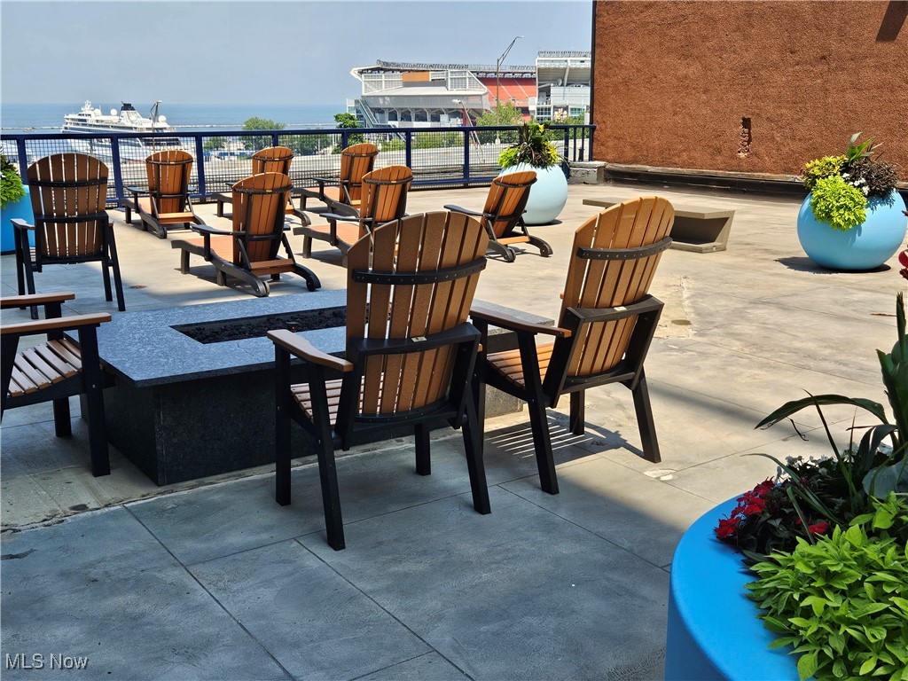 701 W Lakeside Avenue Cleveland OH 44113