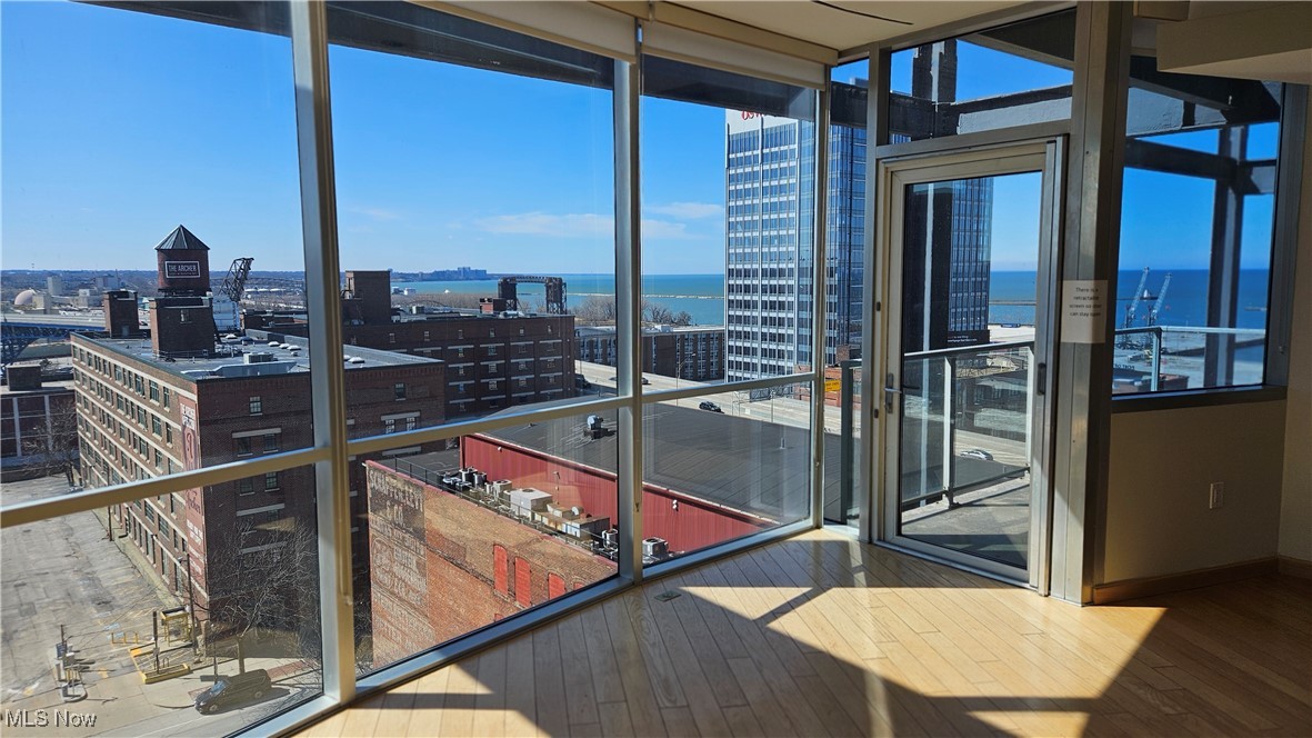 701 W Lakeside Avenue Cleveland OH 44113