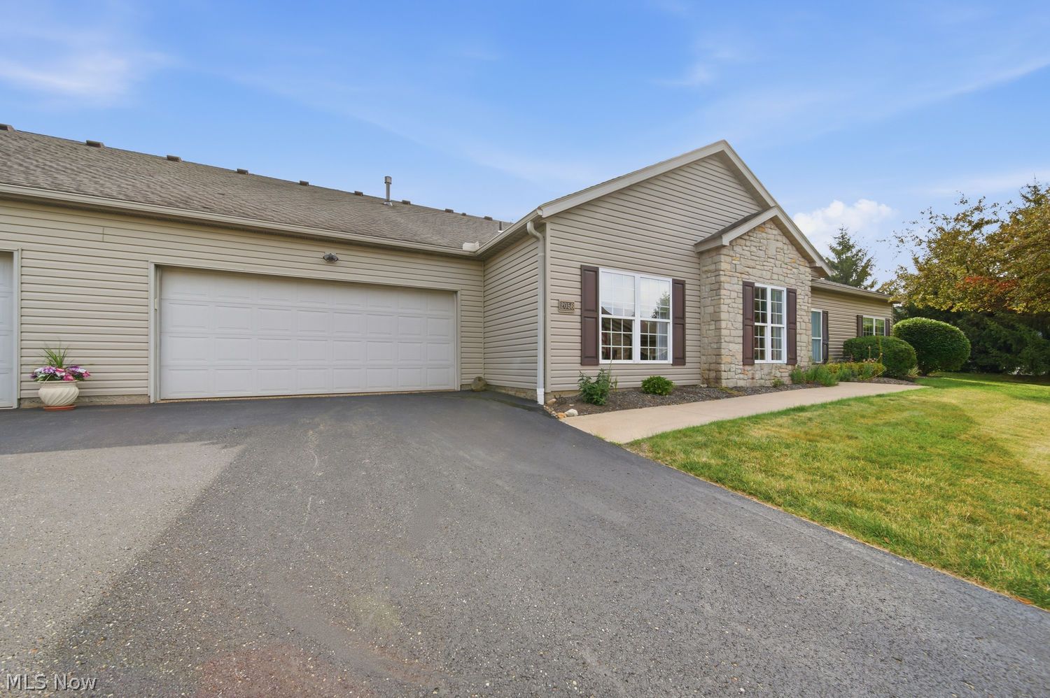 2056 University Commons Drive SE Massillon OH 44646