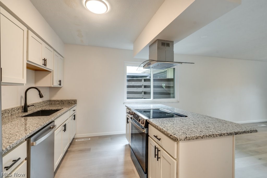 9668 Abbeyshire Way Mentor OH 44060