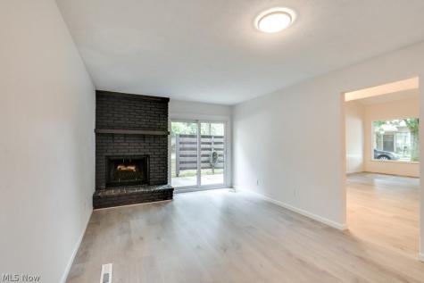 9668 Abbeyshire Way Mentor OH 44060