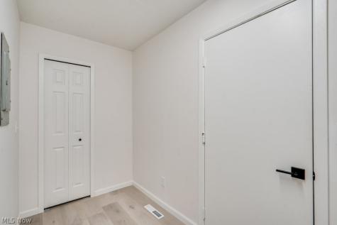 9668 Abbeyshire Way Mentor OH 44060