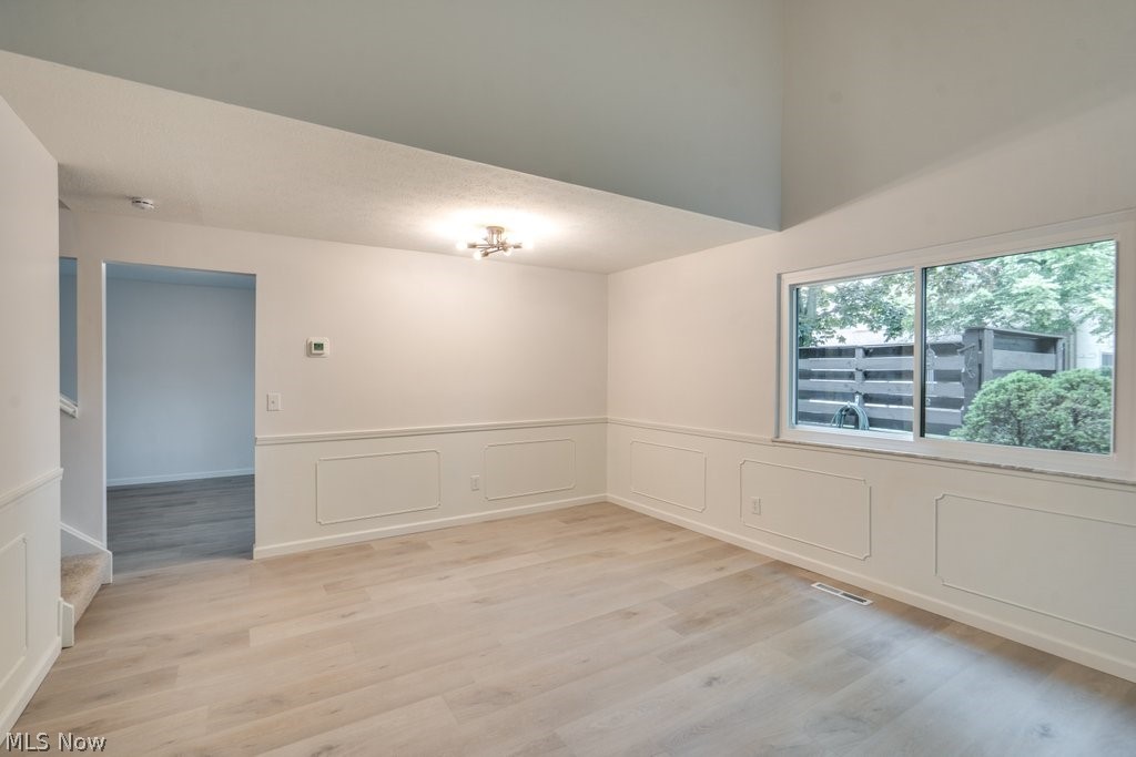 9668 Abbeyshire Way Mentor OH 44060