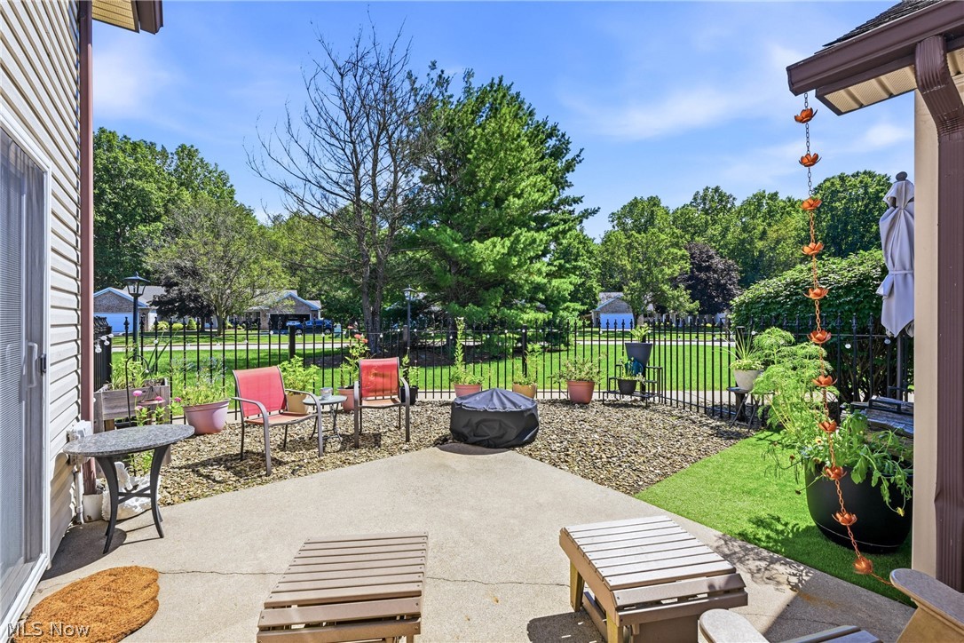 7445 E Huntington Drive Boardman OH 44512
