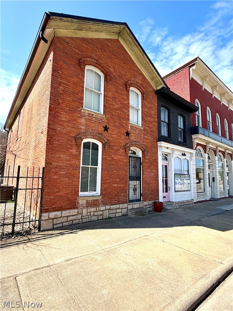 605 Putnam Avenue Zanesville OH 43701