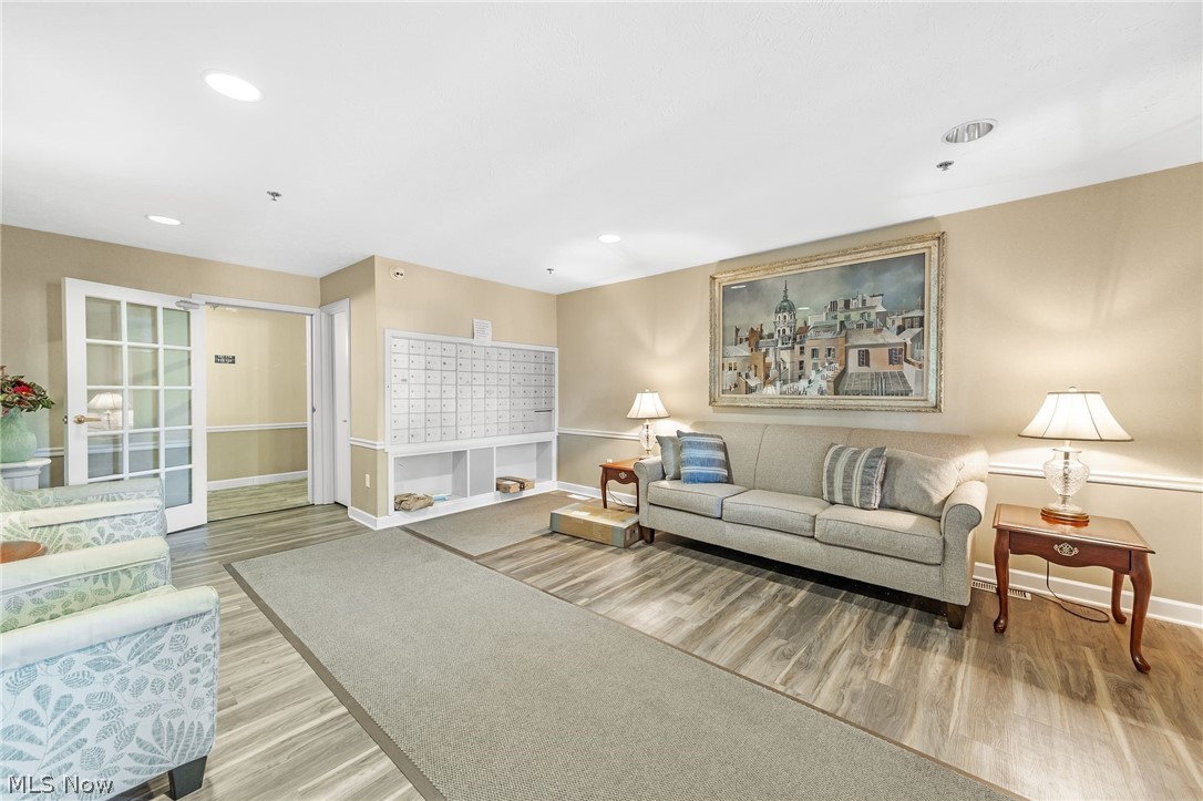 2885 Pease Drive Rocky River OH 44116