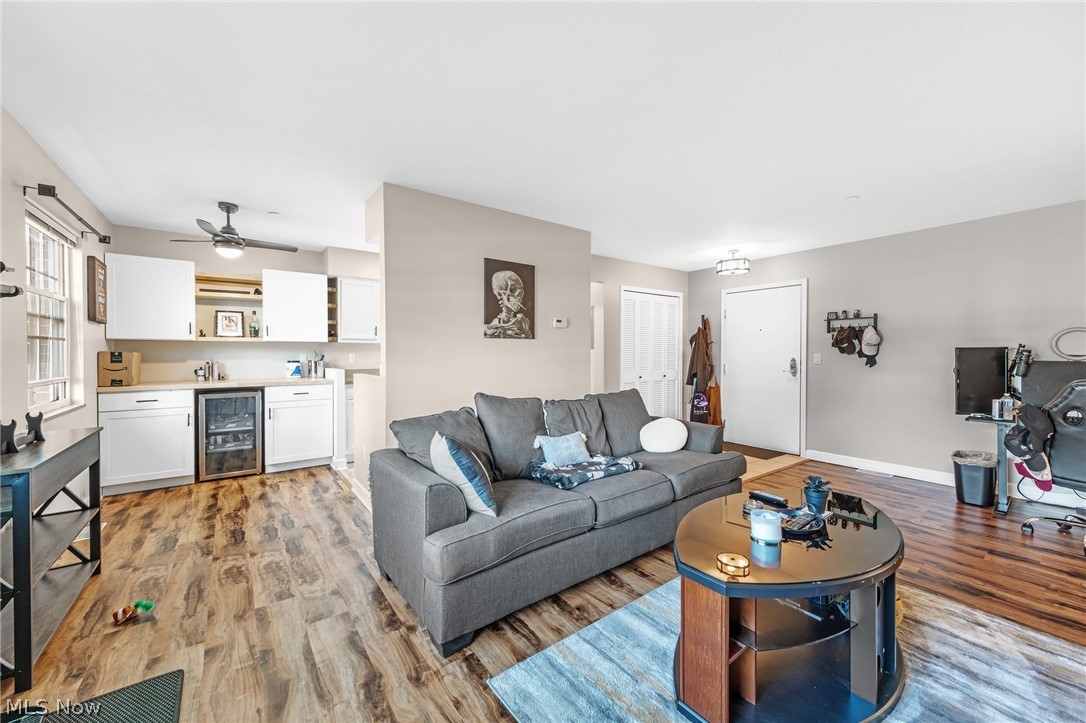 2885 Pease Drive Rocky River OH 44116