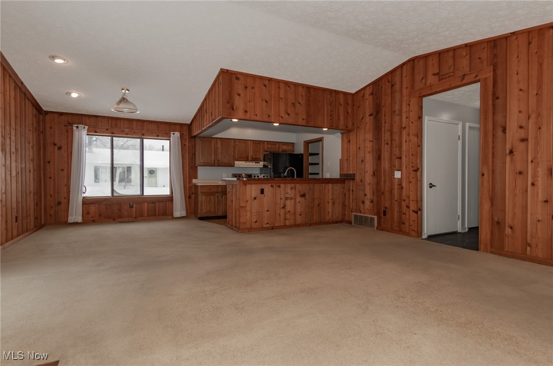 8352 Quail Point Lane Mentor OH 44060