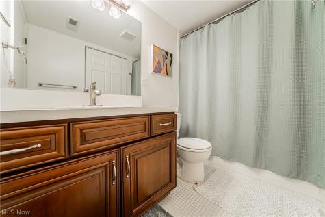 22958 Maple Ridge Road North Olmsted OH 44070