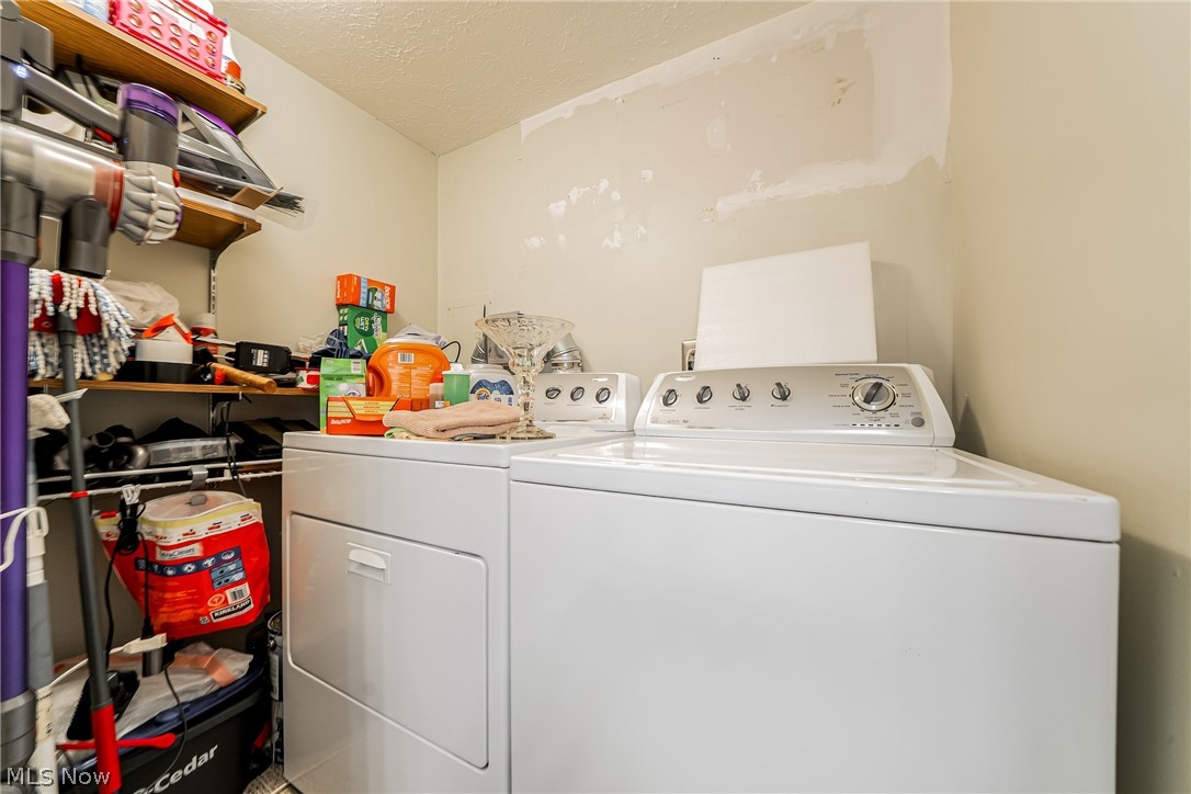 22958 Maple Ridge Road North Olmsted OH 44070