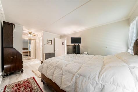 22958 Maple Ridge Road North Olmsted OH 44070