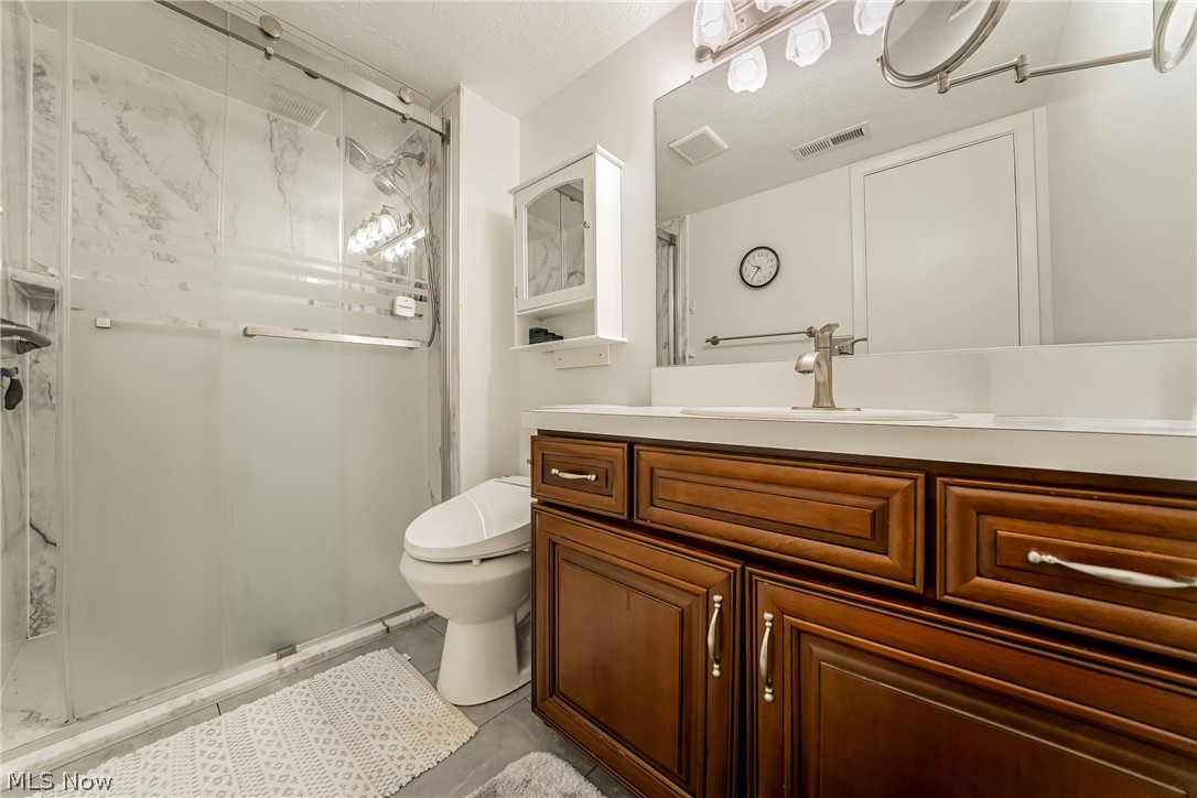 22958 Maple Ridge Road North Olmsted OH 44070