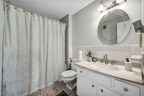 3400 Wooster Road Rocky River OH 44116