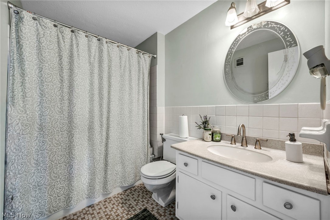 3400 Wooster Road Rocky River OH 44116