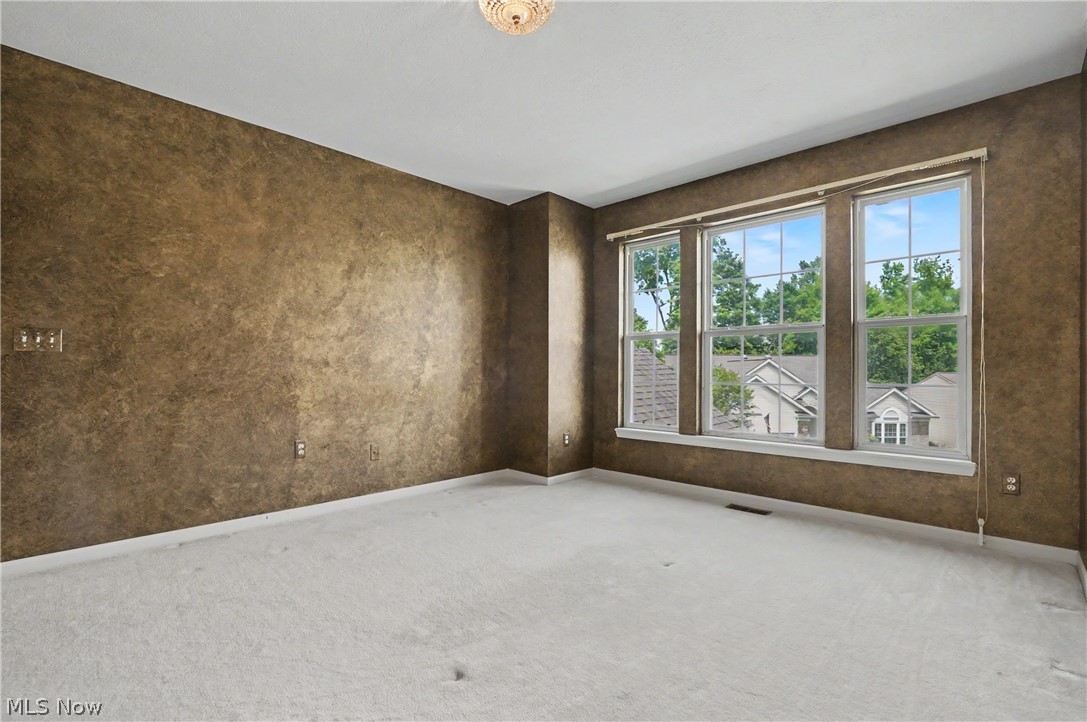 532 Covington Lane Chagrin Falls OH 44023