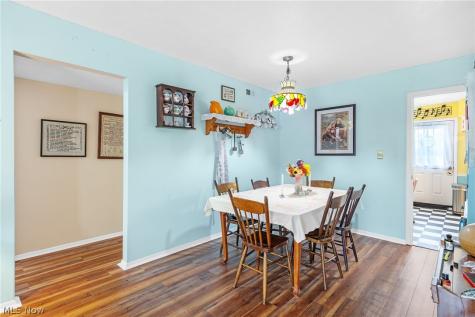 2719 Pease Drive Rocky River OH 44116