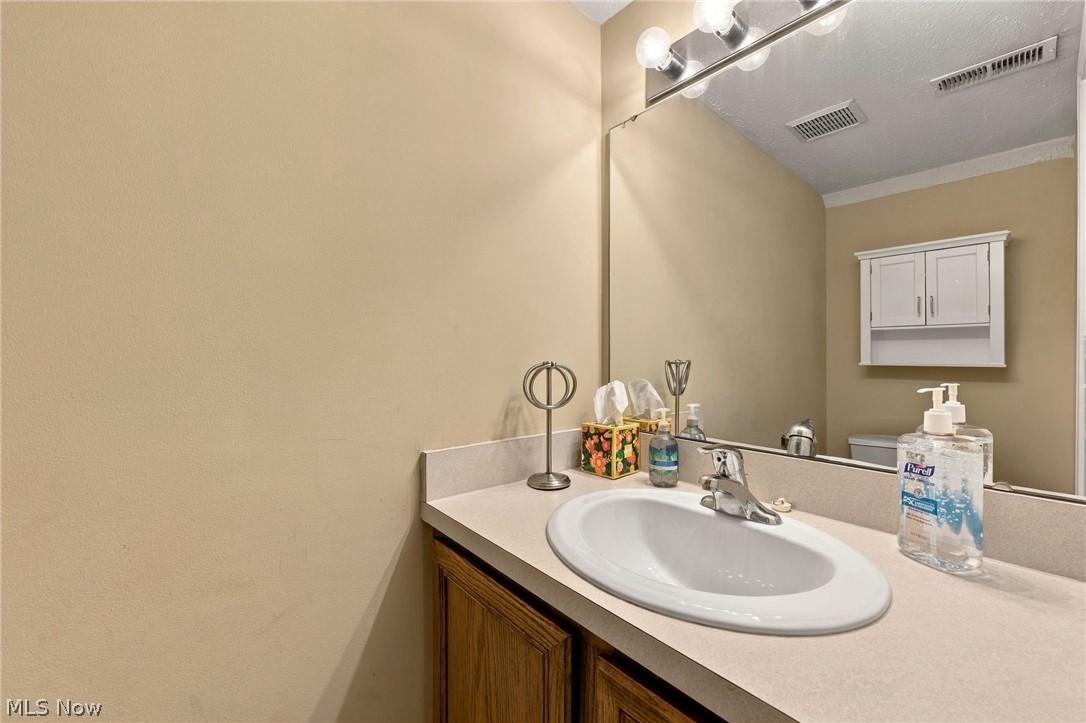 15528 Foxglove Lane Middleburg Heights OH 44130