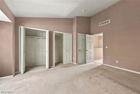 15528 Foxglove Lane Middleburg Heights OH 44130