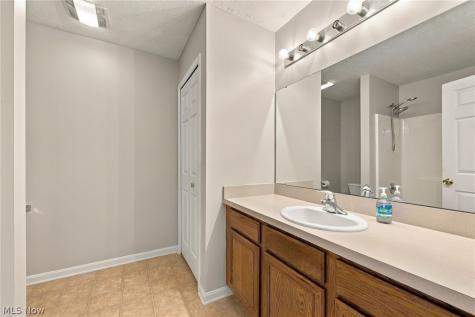 15528 Foxglove Lane Middleburg Heights OH 44130