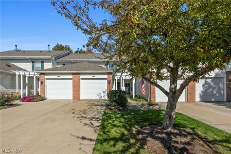 15528 Foxglove Lane Middleburg Heights OH 44130