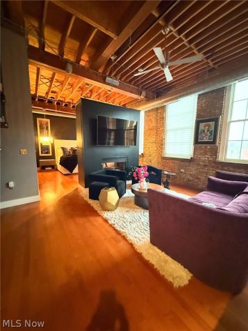 1260 W 4th Street Cleveland OH 44113